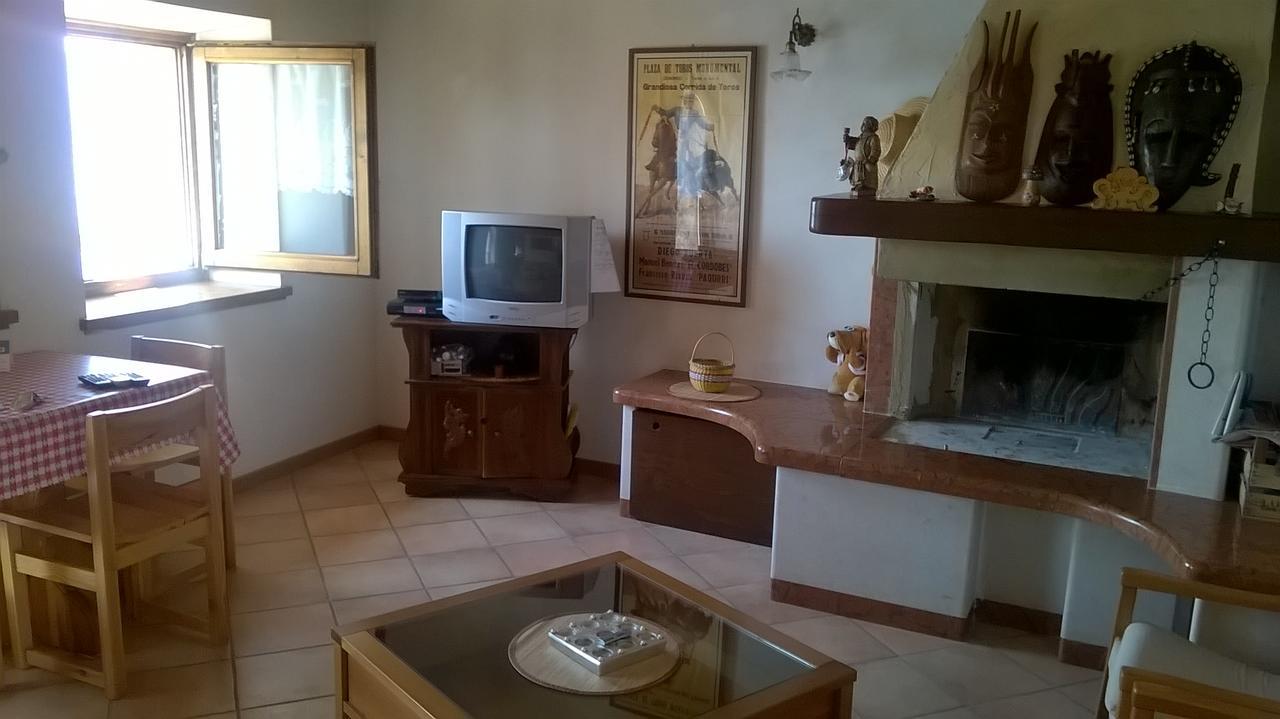 Casa Rita Villa San Zeno di Montagna Exteriör bild